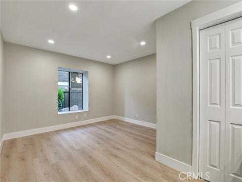 93  Streamwood  , Irvine, CA