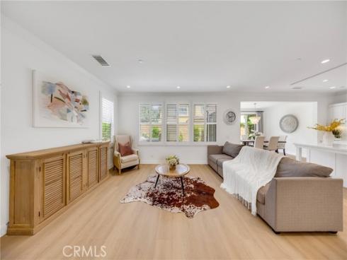 182  Frontier  , Irvine, CA