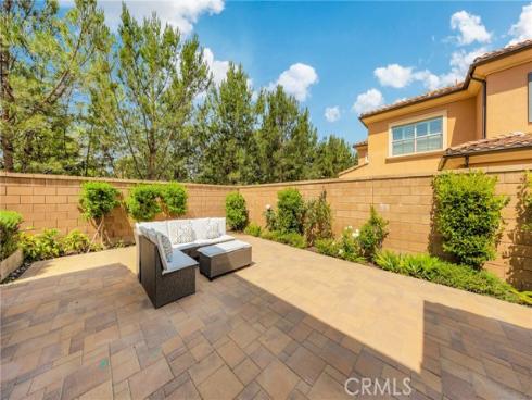 182  Frontier  , Irvine, CA