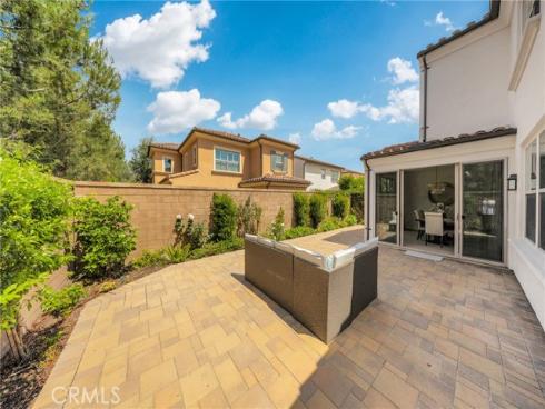 182  Frontier  , Irvine, CA