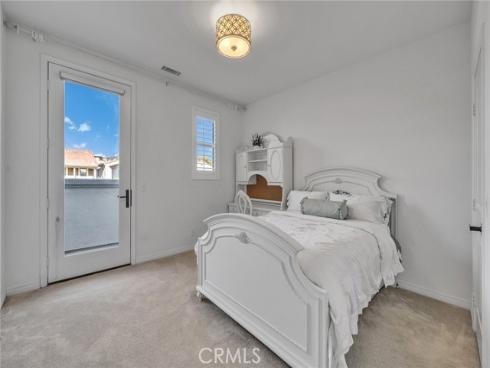 133  Hemisphere  , Irvine, CA