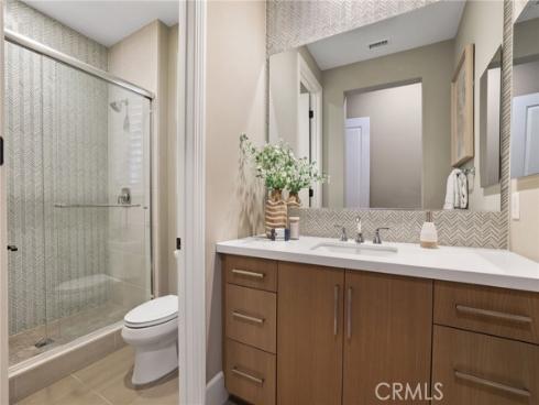 56  Derby  , Irvine, CA