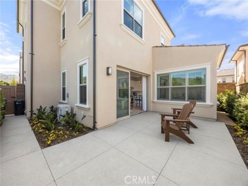 109  Fairgreen  , Irvine, CA