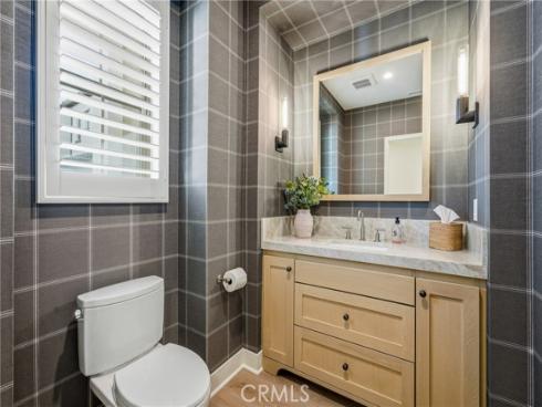 109  Fairgreen  , Irvine, CA