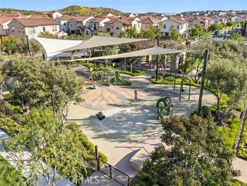 109  Fairgreen  , Irvine, CA