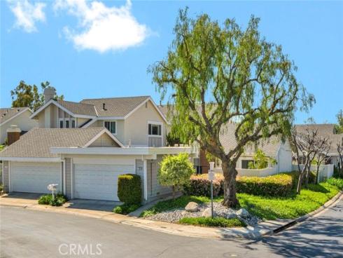 16  Woodpine   Drive, Irvine, CA