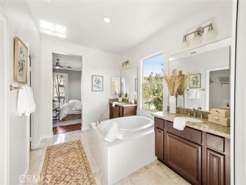 42  Land Grant  , Irvine, CA