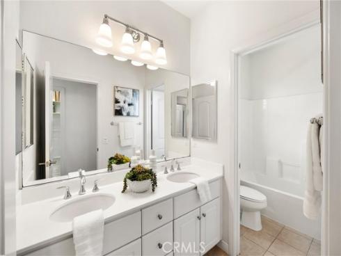 42  Land Grant  , Irvine, CA