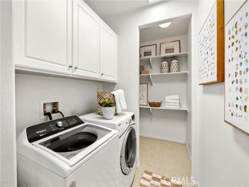 42  Land Grant  , Irvine, CA