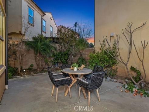 42  Land Grant  , Irvine, CA