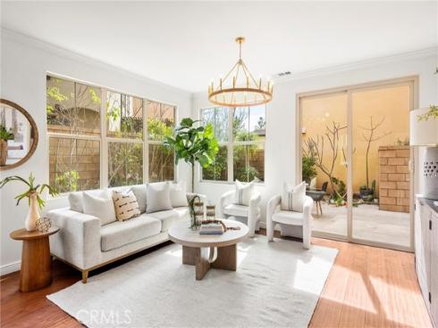 42  Land Grant  , Irvine, CA