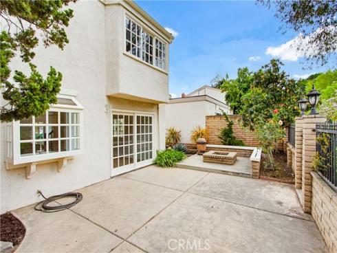 48  Willow Tree   Lane, Irvine, CA