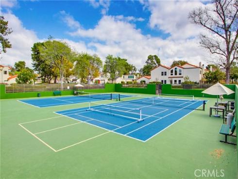 48  Willow Tree   Lane, Irvine, CA