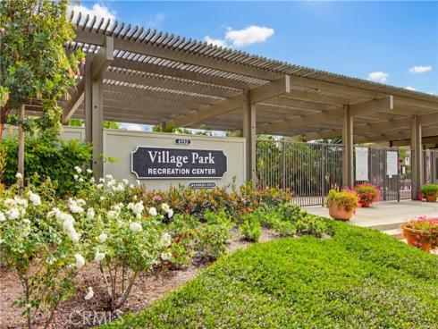 48  Willow Tree   Lane, Irvine, CA