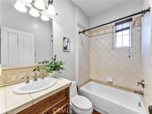 27  Torrey  , Irvine, CA