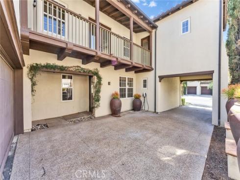 27  Torrey  , Irvine, CA