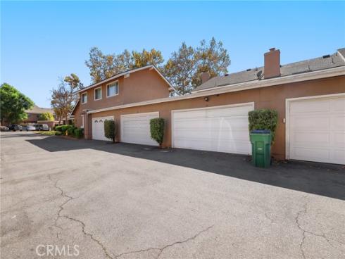 26  Helena  69 , Irvine, CA