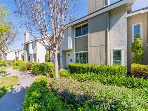 32  Goldenbush  , Irvine, CA