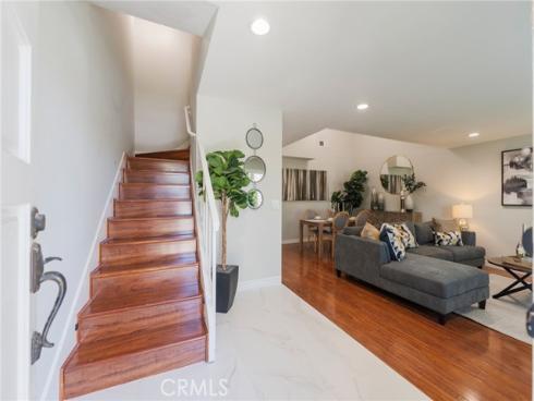 32  Goldenbush  , Irvine, CA