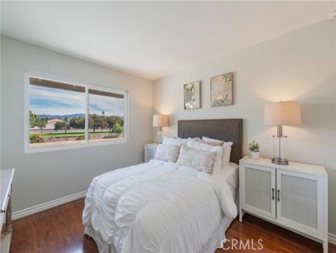 32  Goldenbush  , Irvine, CA