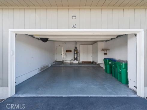 32  Goldenbush  , Irvine, CA