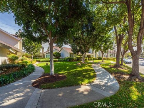 32  Goldenbush  , Irvine, CA