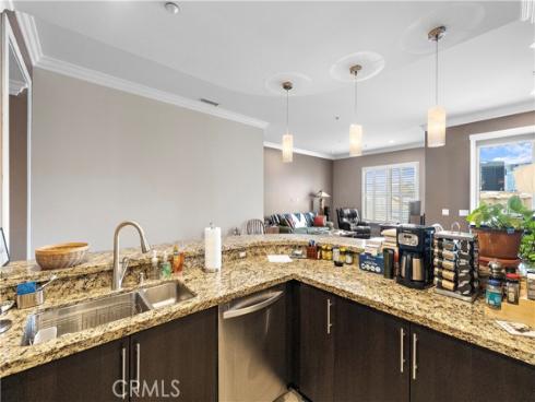 21  Gramercy  , Irvine, CA