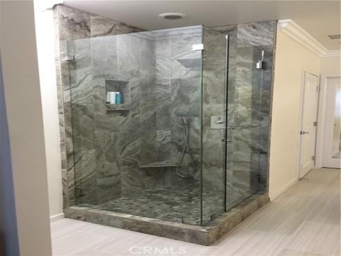 21  Gramercy  , Irvine, CA