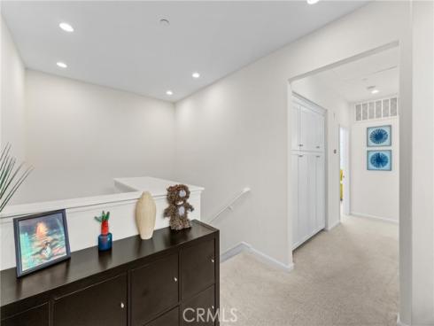 123  Mighty Oak  , Irvine, CA