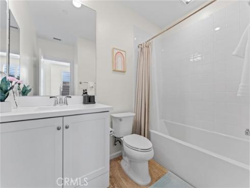 123  Mighty Oak  , Irvine, CA