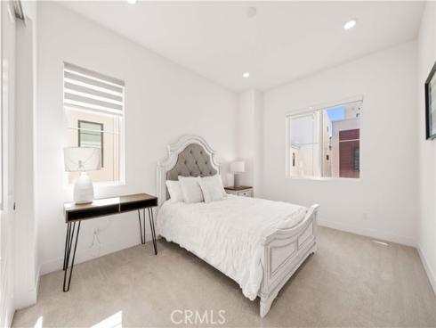 102  Yugen  , Irvine, CA