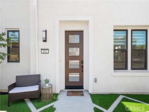 102  Yugen  , Irvine, CA