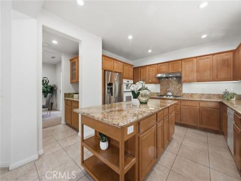 9  Preston  , Irvine, CA