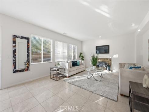 9  Preston  , Irvine, CA