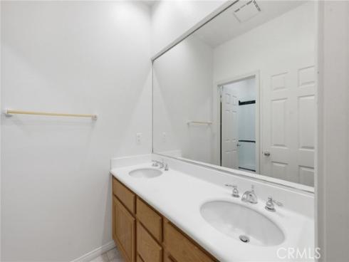 9  Preston  , Irvine, CA