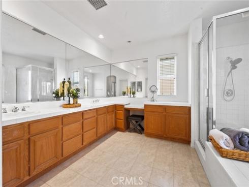 9  Preston  , Irvine, CA