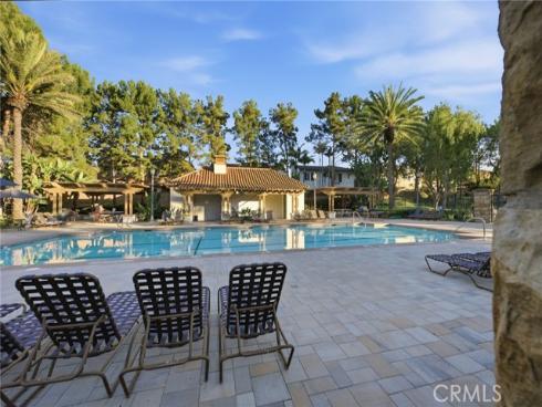 9  Preston  , Irvine, CA