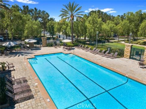 9  Preston  , Irvine, CA