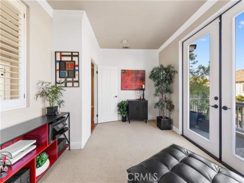 66  Montrose  , Irvine, CA