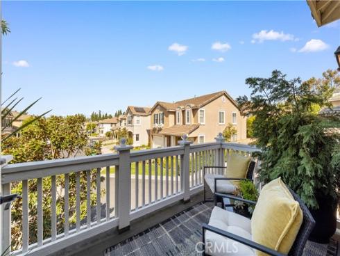 66  Montrose  , Irvine, CA