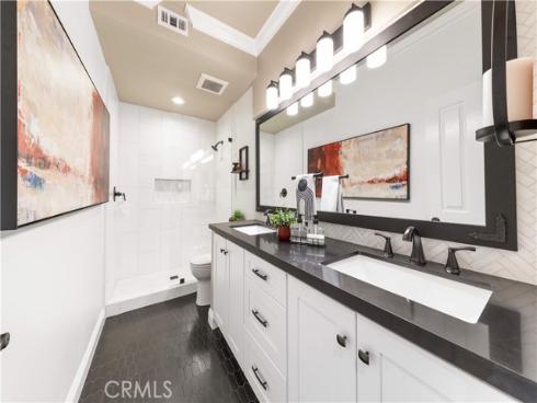 66  Montrose  , Irvine, CA