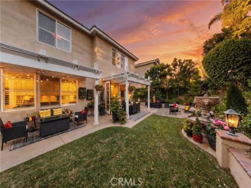 66  Montrose  , Irvine, CA