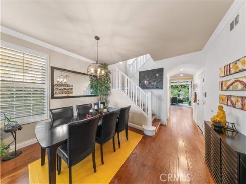 66  Montrose  , Irvine, CA