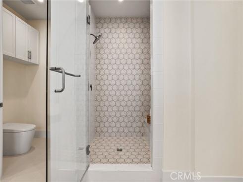 107  Orbit  , Irvine, CA