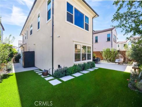 107  Orbit  , Irvine, CA