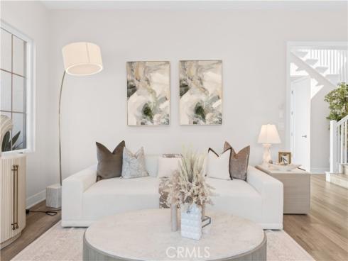 162  Winnett  , Irvine, CA