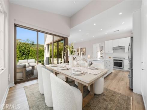 162  Winnett  , Irvine, CA