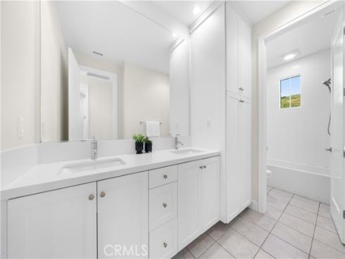 162  Winnett  , Irvine, CA