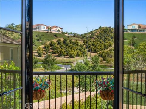 162  Winnett  , Irvine, CA