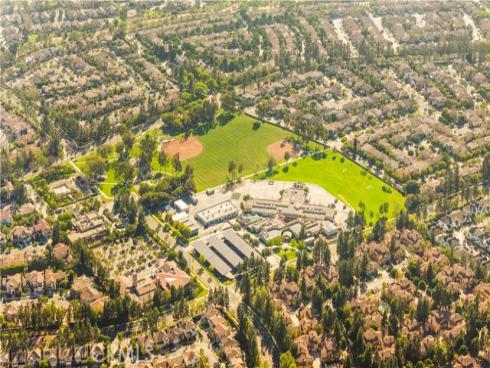 162  Winnett  , Irvine, CA